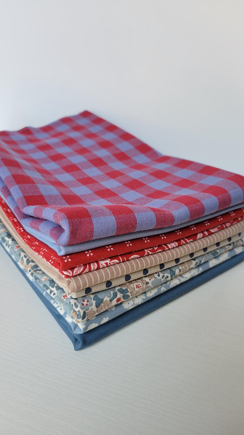 9 Quilters Fat Quarters