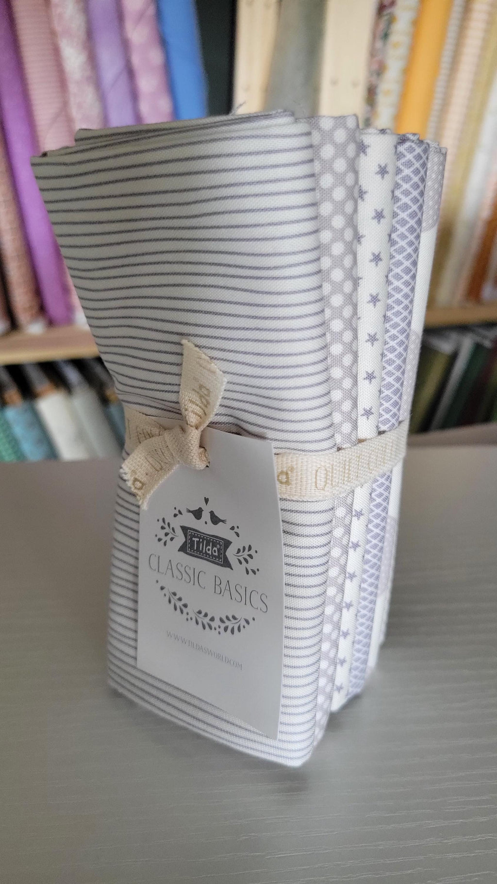 Tilda Classic Basics | Fat Quarter Bundle | 6 Fabrics | Gray