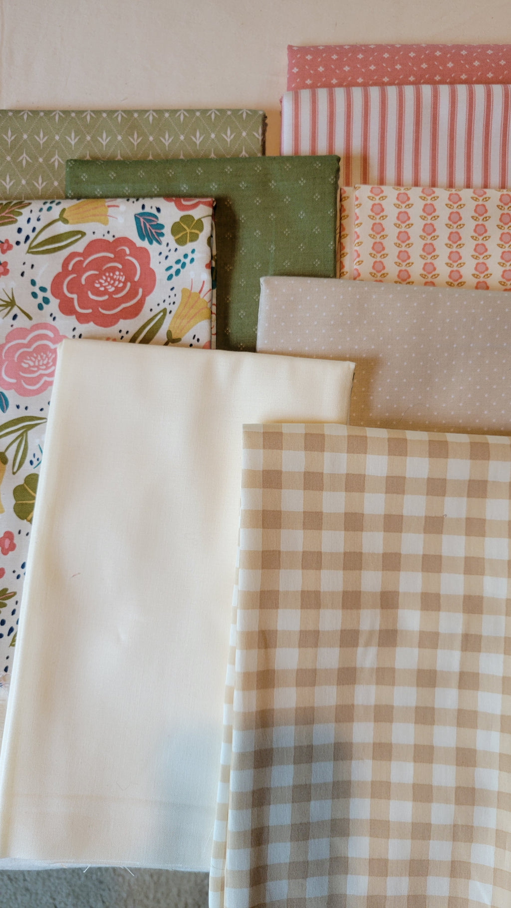 9 Fat Quarters / Petal & Moss